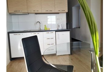 Croaţia Privát Šibenik, Exteriorul